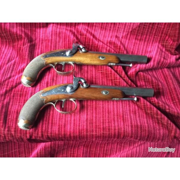 exceptionnelle  paire de pistolets � percussion 19 �me siecle.(170 ans)