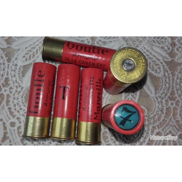 une magnifique cartouche de collection d'armurier  douille en carton (GOUTTE  MARSEILLE)