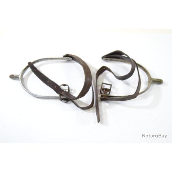 Paire d'peron de cavalerie, militaire, WW1 / WW2, dco western farwest cheval quitation