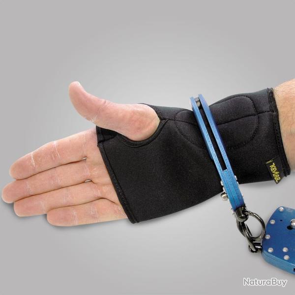 Protections pour exercice de menottage