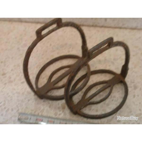 ETRIERS DE CAVALERIE LOURDE OU DRAGON REVOLUTION/EMPIRE