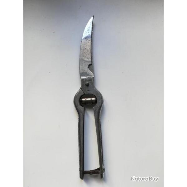 Ciseaux de cuisine : s�cateur de d�coupe � volaille, gibiers ,poissons...