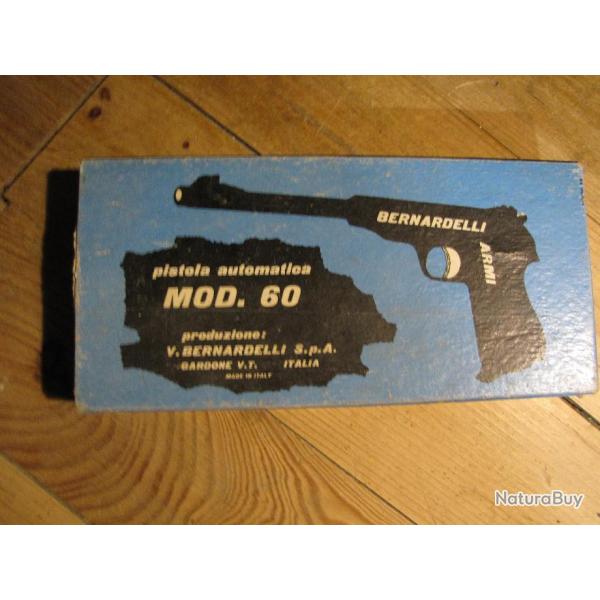 Boite originale en carton vide  pour BERNARDELLI 60 (ma368)