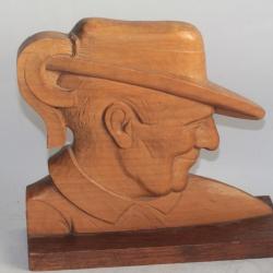 Sculpture Serre-livre bois sculpté E. Morlet Breton