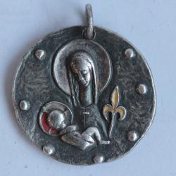 M&eacute;daille religieuse argent &eacute;maill&eacute; Elie PELLEGRIN Vierge Marie