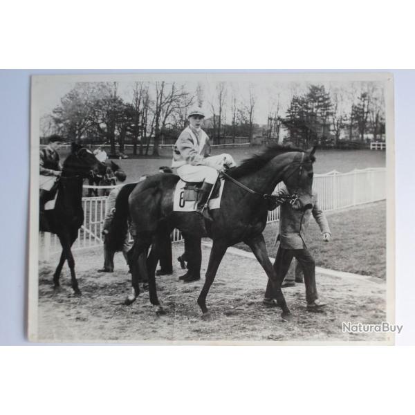 Photographie Cheval de course Mika II Mars 1957