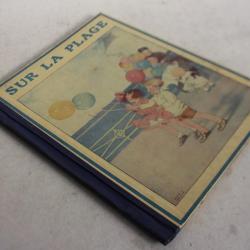 Livre illustré enfant Sur la plage 1930