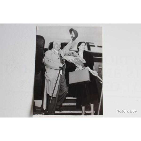 Photo Charlie Chaplin et Oona 1952 AGIP Cohen cin�ma