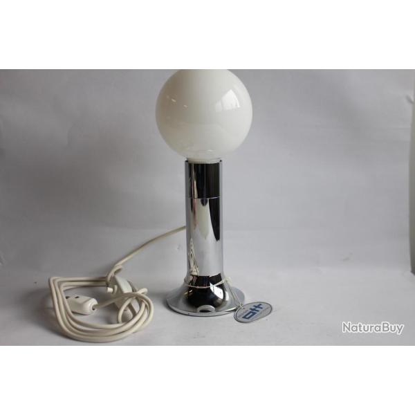 Lampe de table design OTT international Luminaire