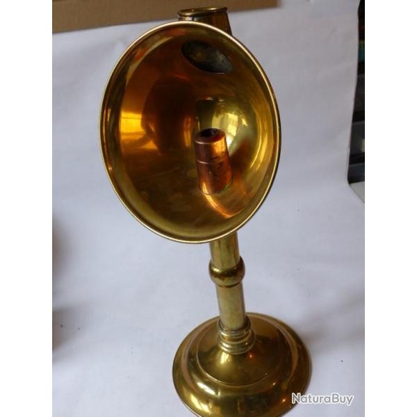 Lampe bougeoir automatique a reflecteur Antiquits