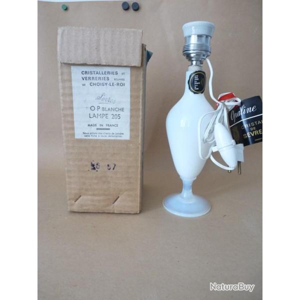 Lampe cristal opalin S�vres
