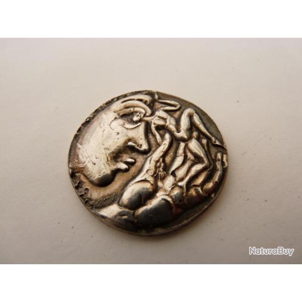 M�daille en argent sign�e HERNI Suisse