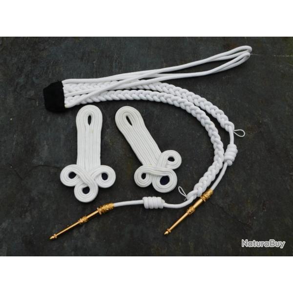 BEL ANCIEN ENSEMBLE GENDARMERIE MOBILE / GARDE REPUBLICAINE -- GRANDE TENUE