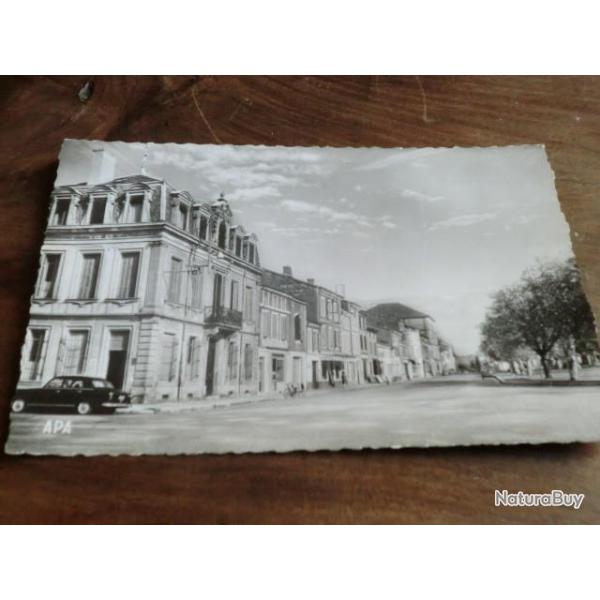 CP  Dpt   82  VALENCE D AGEN  PLACE J B CHAUMEIL