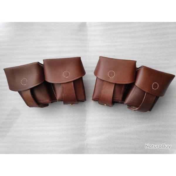 Paire de cartouchi�res Austro-hongroises mod.1895 cuir brun WW1 REPRODUCTION