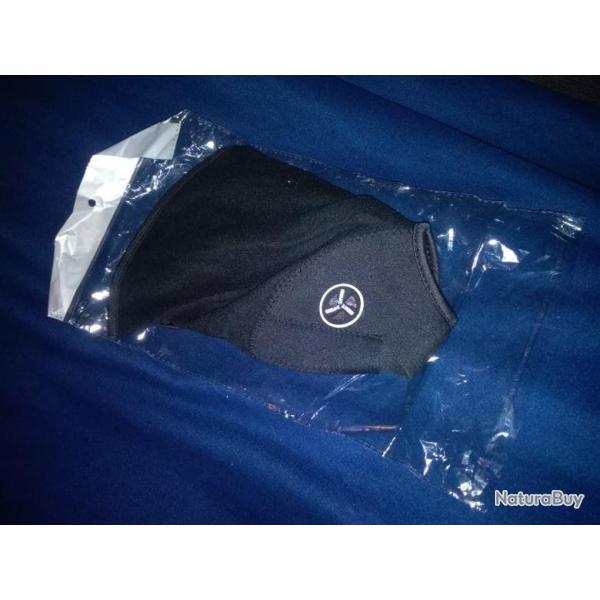 Gueule de loup en Neoprene et Polaire NEUF