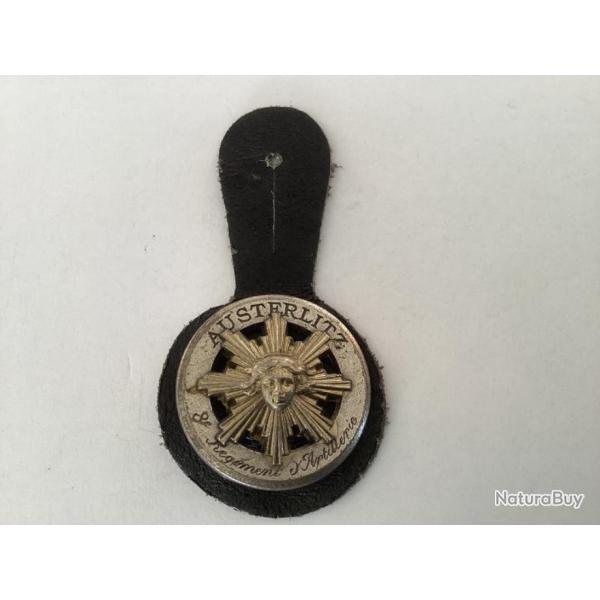 insigne m�tallique du 8�me R�giment d'Artillerie Austerlitz - Delsart G3338