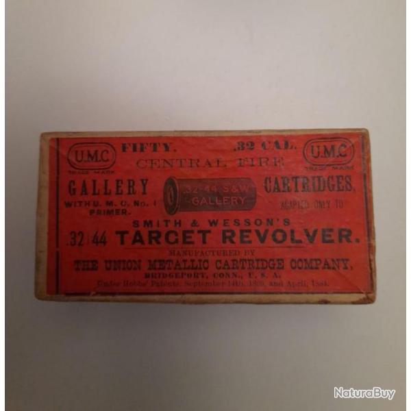 Tr�s rare boite d'origine pleine , 50 munitions 32-44 UMC pour S&W new model.no3.target