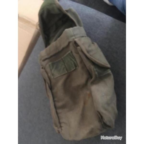Sacoche militaire ancienne