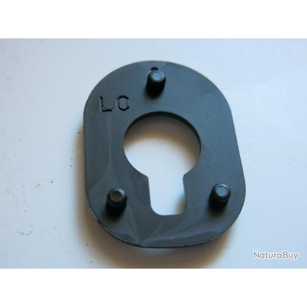 VENDU PAR CUIRASSIER11 CALE BAKELITE   DE CROSSE DE CARABINE OU FUSIL A IDENTIFIER ( LC/RC)