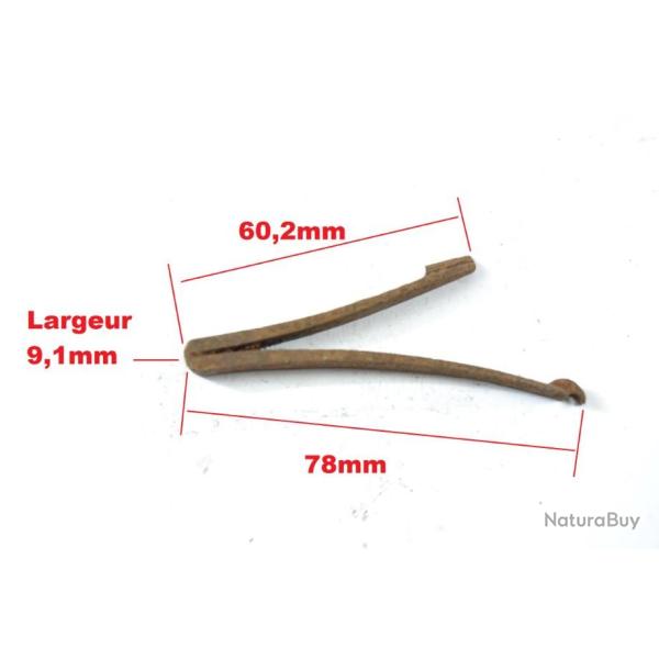 Grand ressort pour platine de pistolet ou fusil � chien. Restauration arme ancienne collection (V)
