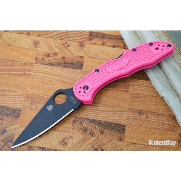 Couteau Spyderco Delica 4 Pink Lame Acier S30V Black Manche FRN Made Japan Lockback SC11FPPNS30VBK