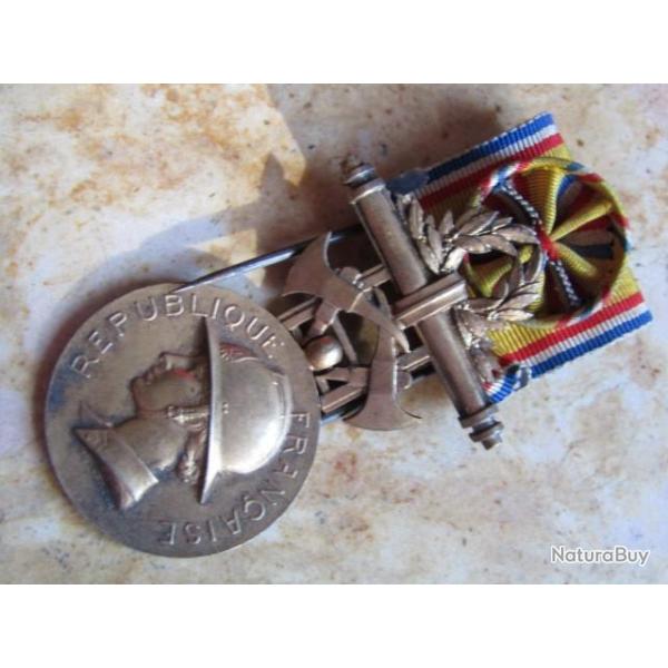 ancienne m�daille Sapeurs Pompiers Services Exceptionnels Vermeil rosette officier soldat du feu