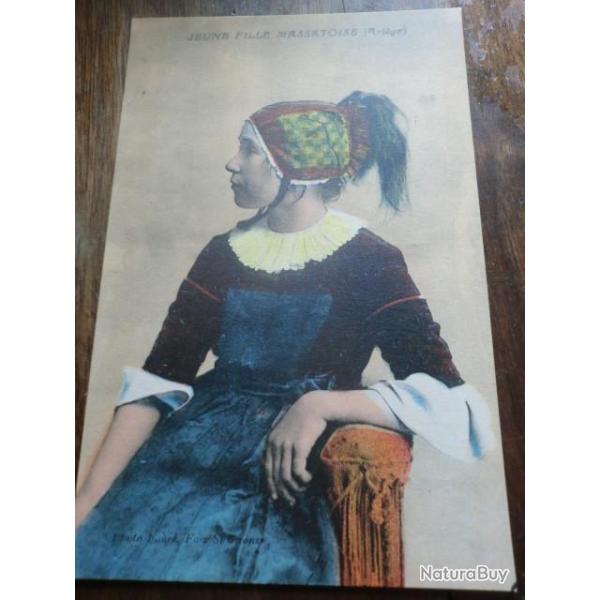 CP  Dpt  09   JEUNE FILLE MASSATOISE