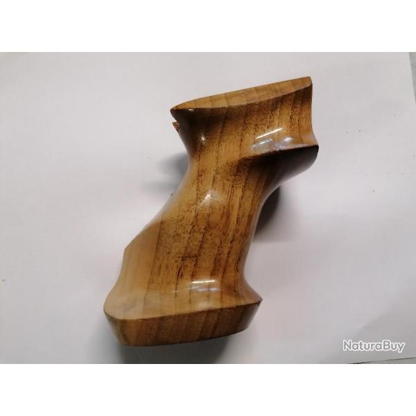 Crosse ergonomique de revolver N�2