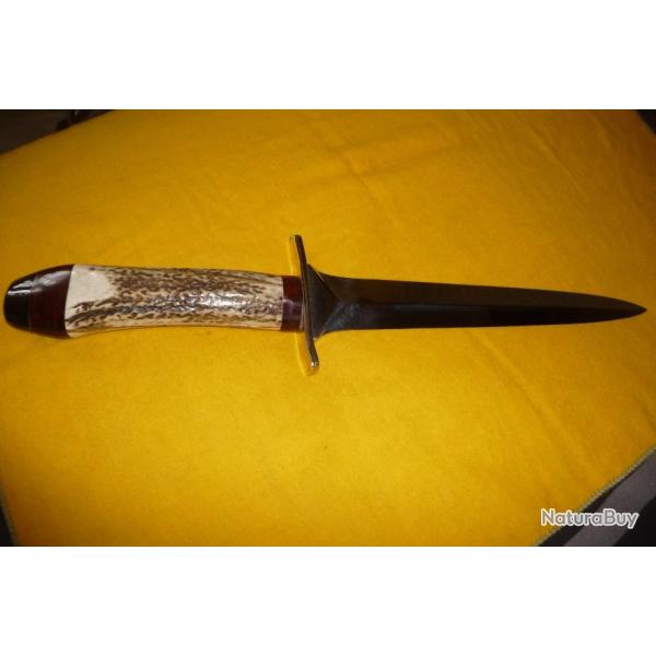 vends superbe dague de chasse