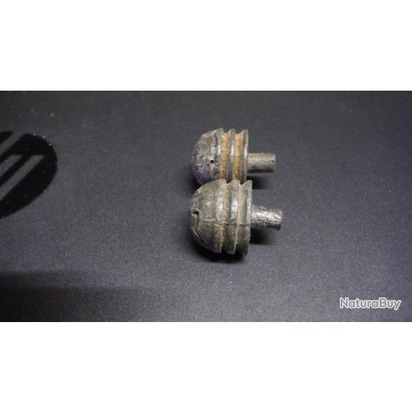 2 balles anciennes plomb en calibre 12