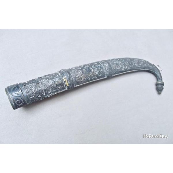 FOURREAU DE KOUMYA MAROCAIN.