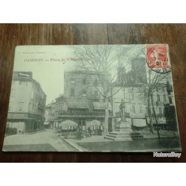 CP  Dpt  09   PAMIERS PLACE DE LA REPUBLIQUE