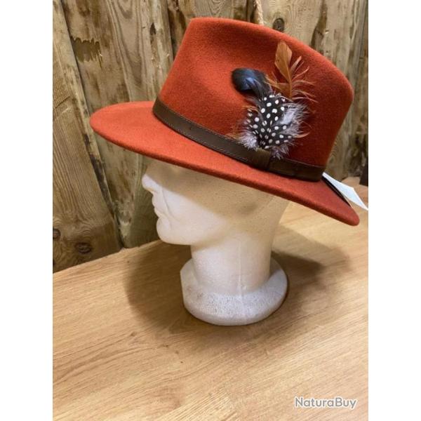 CHAPEAU Imperm�able rev�tement en t�flon 100% Laine couleur: brique
