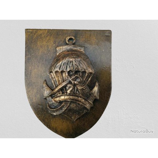 Blason du 2� BCCP  avec accroche au dos - Dimension 14 x 11 cm