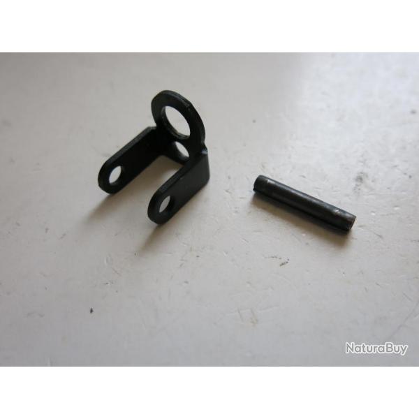 VENDU PAR CUIRASSIER11 N� 1  ETRIER DE MAINTIEN ET SA GOUPILLE  DE CARABINE REMINGTON  742