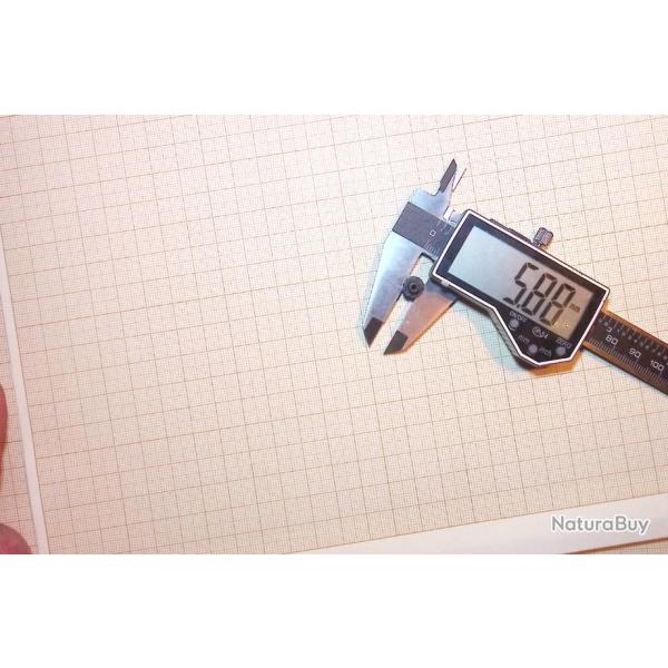 Chemin�e pour  armes  de collection     n�25