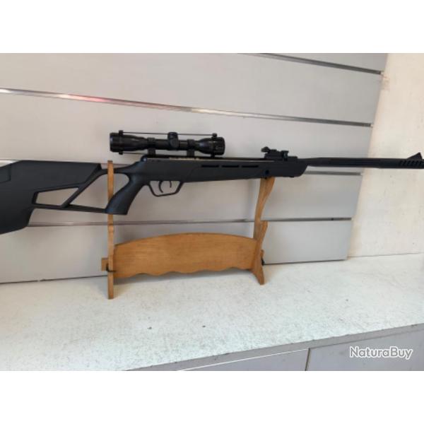 8091 CARABINE CROSMAN MAGFIRE MISSION NP CAL4,5. 19.9. JOULES CHARGEUR  10COUPS + LUNETTE 4x32 NEUF