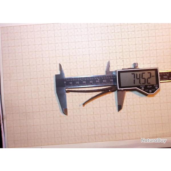 Ressort  d'armes de collection pour platine    n�23 L74.52