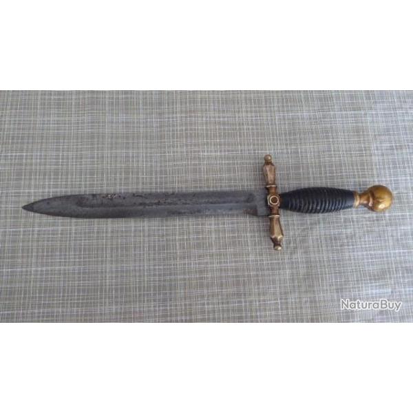 DAGUE OU BAIO DE PARADE? BELLE QUALITE DE FABRICATION � priori lame baio mauser?