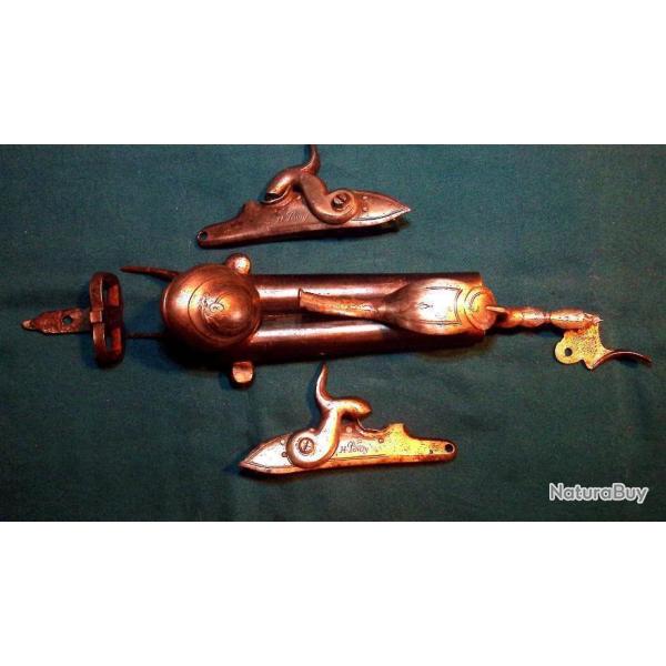 Pistolet double canons Napol�on III � Ensemble � restaurer (H. BURY)