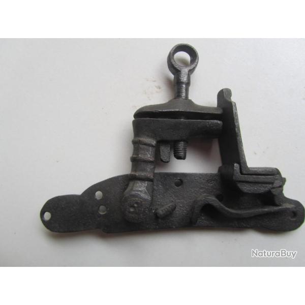 PLATINE A LA MIQUELET-C0