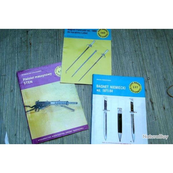 LOT DE TROIS FASCICULES