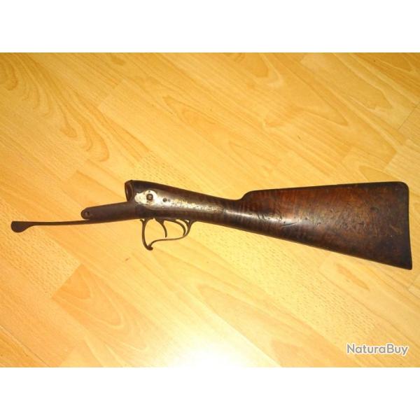 tr�s jolie crosse + platines - VENDU PAR JEPERCUTE (D22C700)