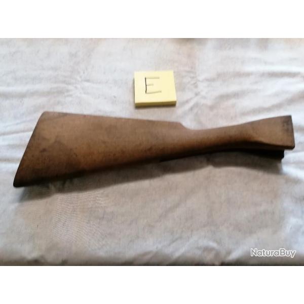 Ebauche de crosse de fusil a identifier ( E )
