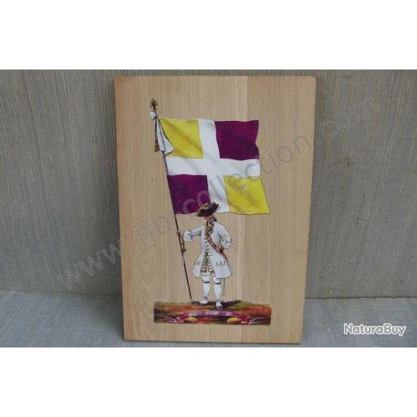 DRAPEAU DU REGIMENT DE LA TOUR DU PIN.