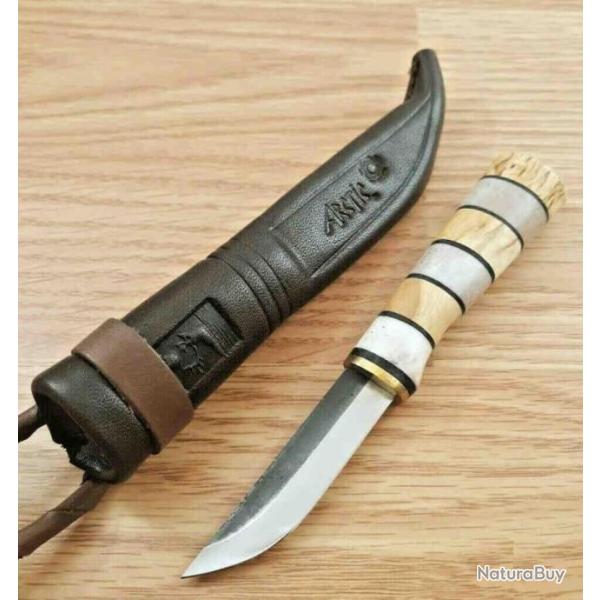 Couteau Puukko Kellam Tonttu Lame Acier Carbone 1095 Manche Bouleau & Bois de Renne Finlande KLA3060