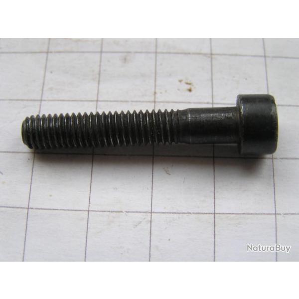 VIS  de fixation DIAMETRE 6 au pas de100