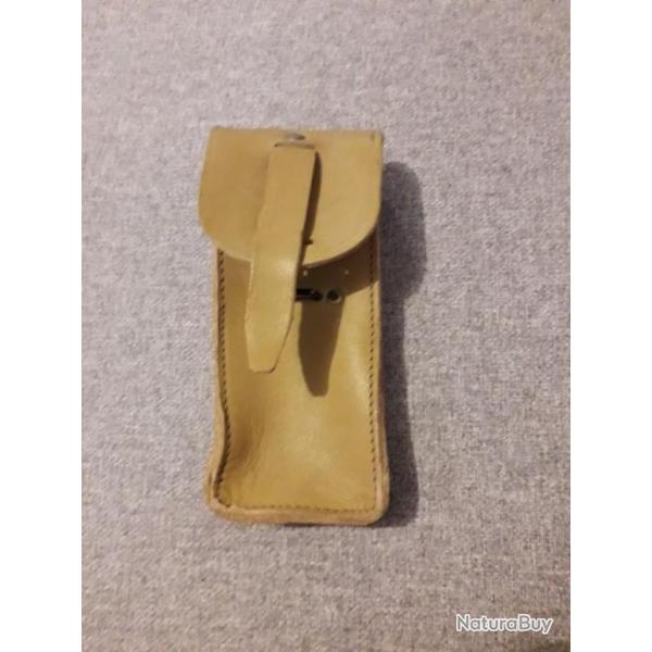Pochette dorsale MAT 49, 49/56, MAS 36 cuir
