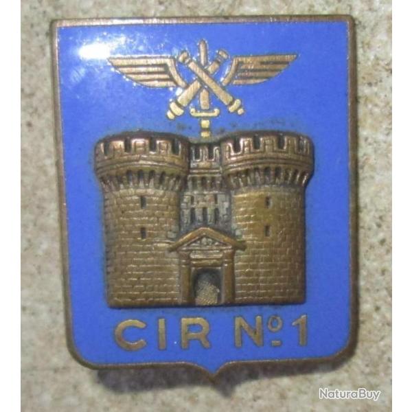 C.I.R N� 1, �mail, tours argent�es, guilloch�, �pingle